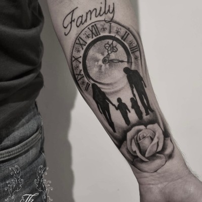 Tatuaj familie