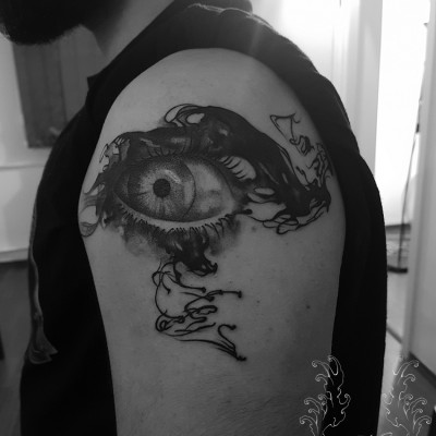 Ochi Tatuaj realistic/surrealistic, tatuaje brat