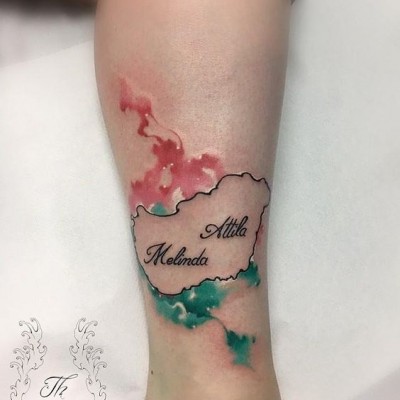 Tatuaj Watercolor, Tatuaje fete, salon tatuaje bucuresti